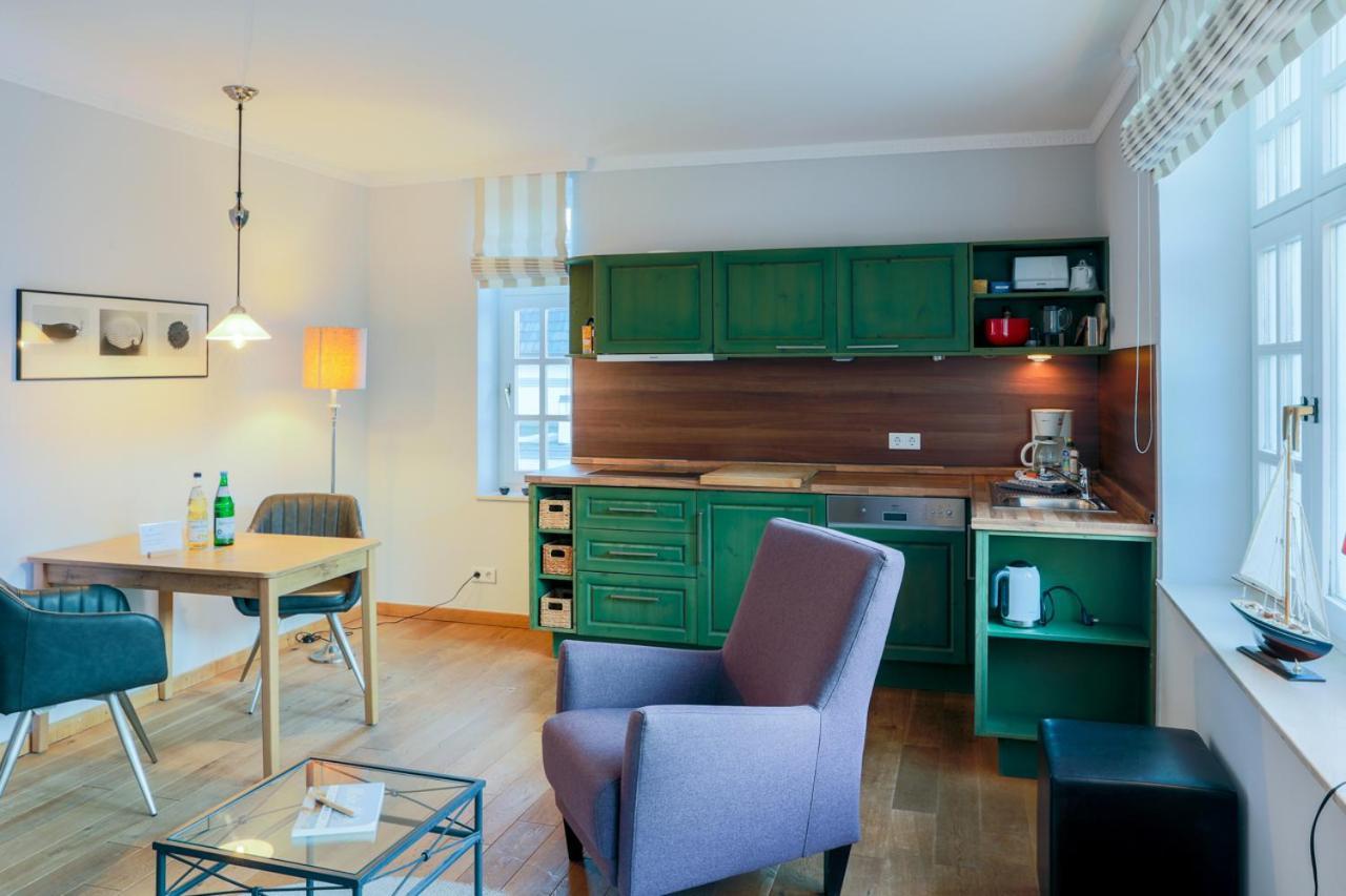 Villa Friedericia, Wohnung 3-Hochparterre Links Wyk auf Föhr Kültér fotó