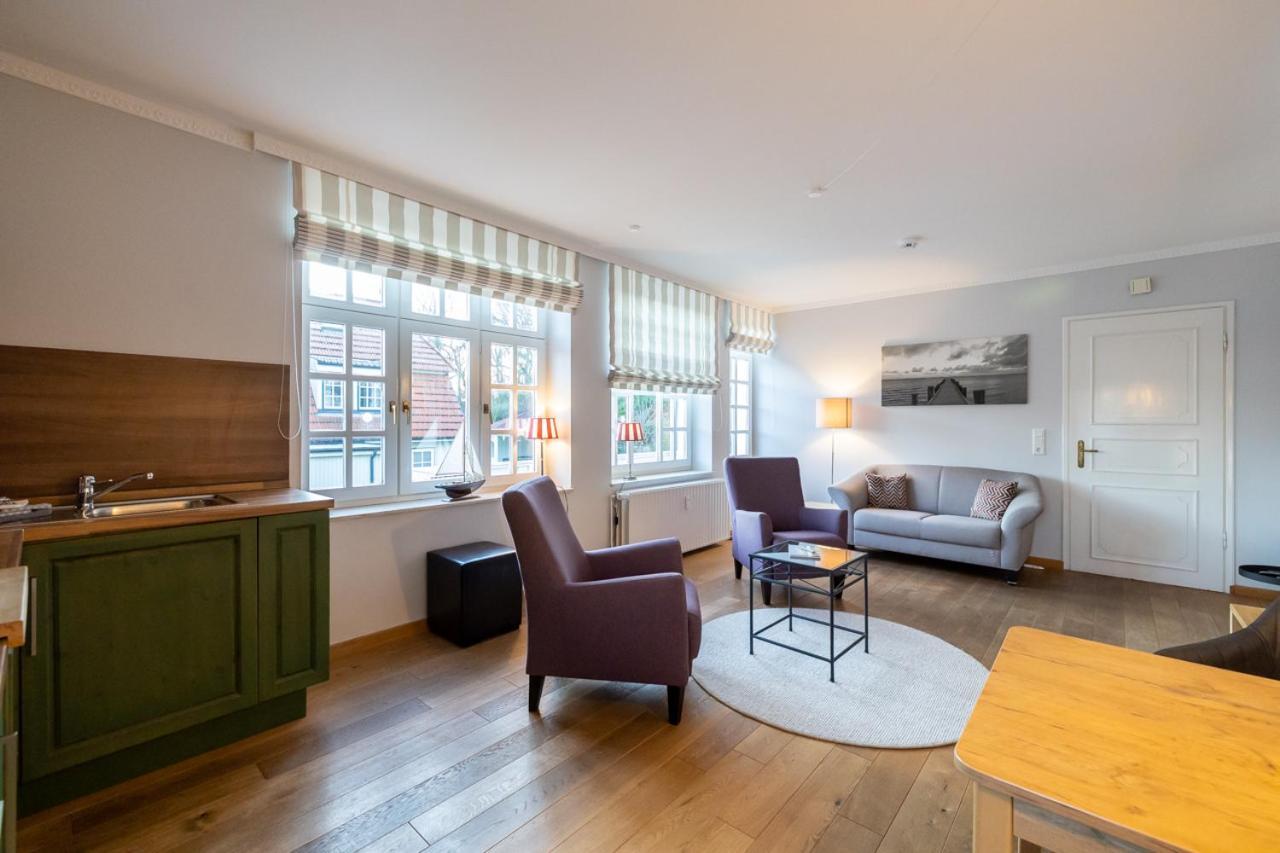 Villa Friedericia, Wohnung 3-Hochparterre Links Wyk auf Föhr Kültér fotó
